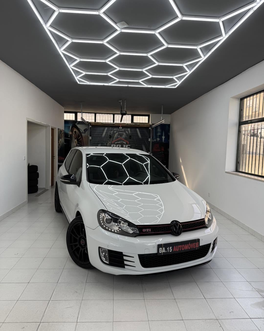 Showroom BA.15 Automóveis em Ponte, Guimarães